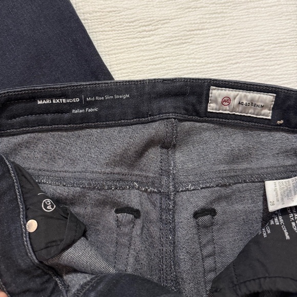 AG Mari Extended Mid-Rise Slim Straight - Picture 2 of 6